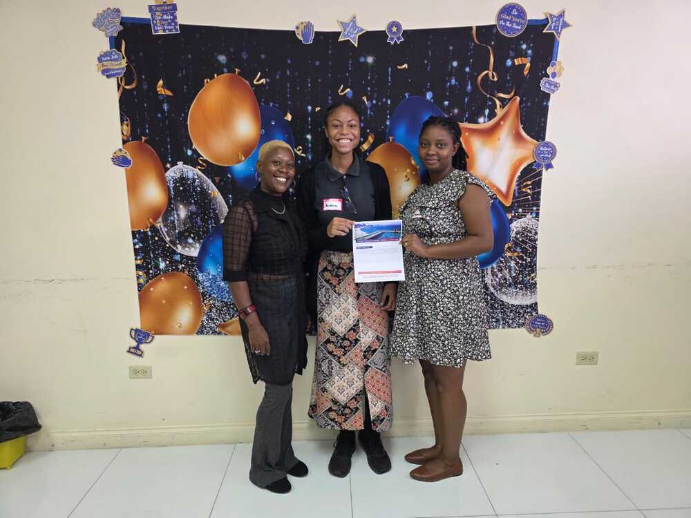 Winner Jasmine and Sameka